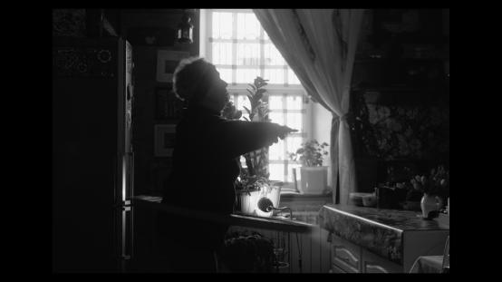 NOTES FROM A BESIEGED CITY | dir. Mateusz Mularski
