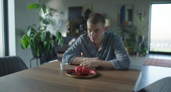 MY SON LOCKS HIMSELF IN THE BATHROOM | dir. Kuba Januszewski