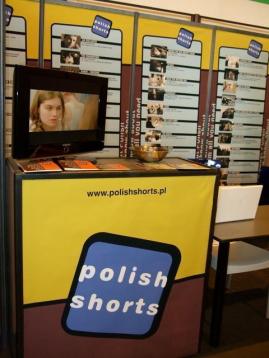 POLISH&nbsp;SHORTS&nbsp;stand<br />